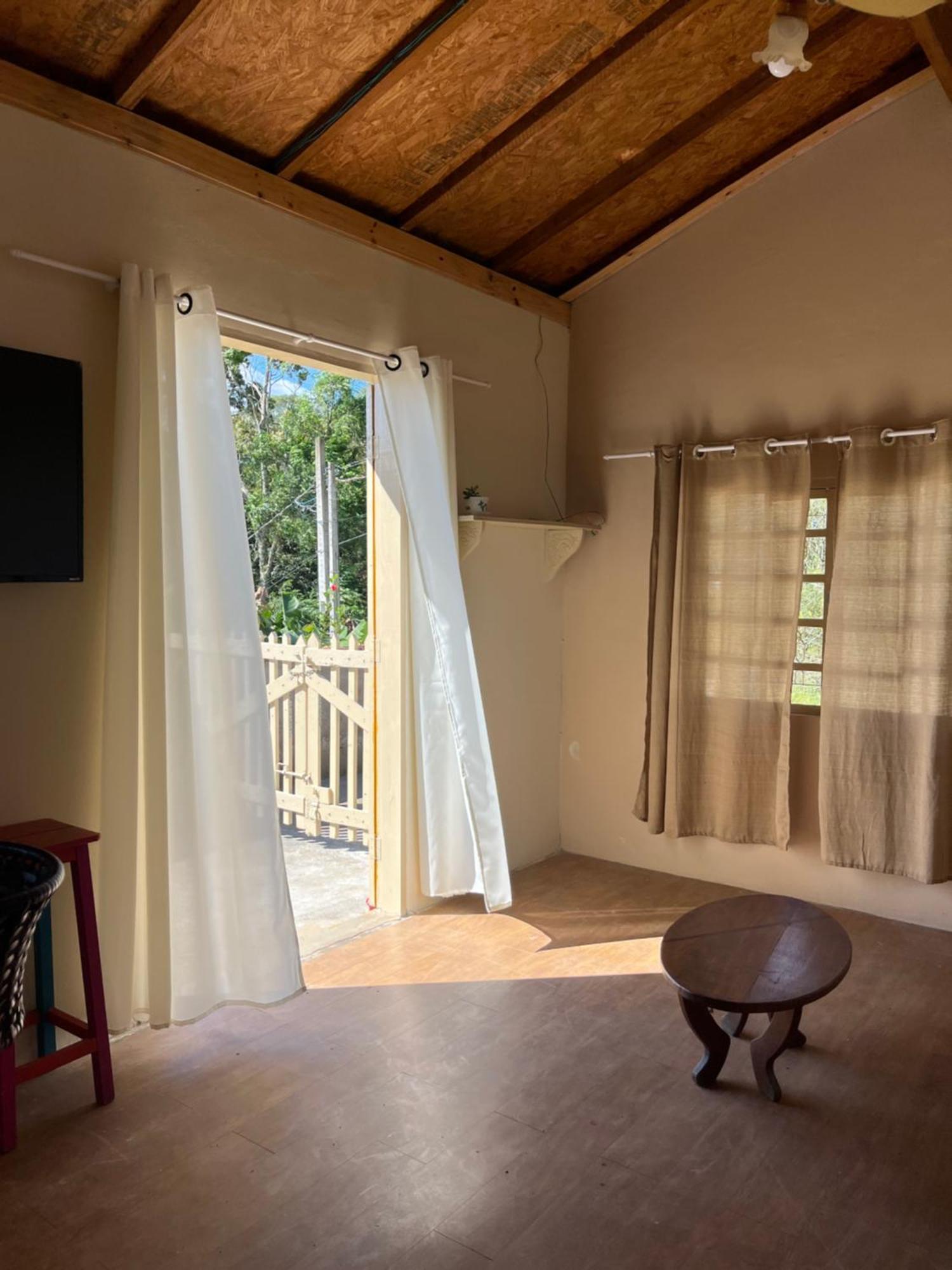 Casa Amarela , Perto Do Centro De Sto Antonio Do Pinhal Villa Santo Antônio do Pinhal Екстериор снимка